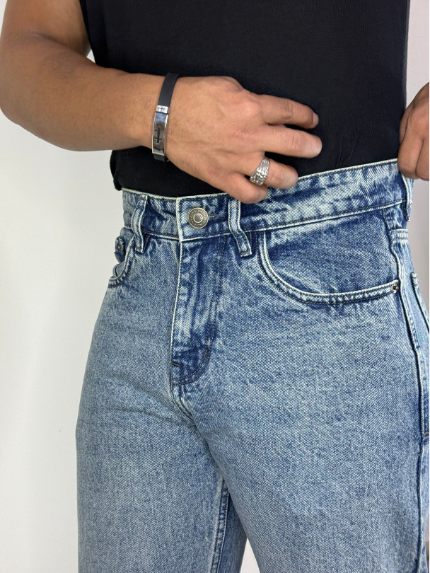 Roman XII Cyclops Moss Green jeans - waist, button and front pocket detail
